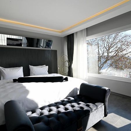 Via Ciragan Hotel Istanbul Exterior photo