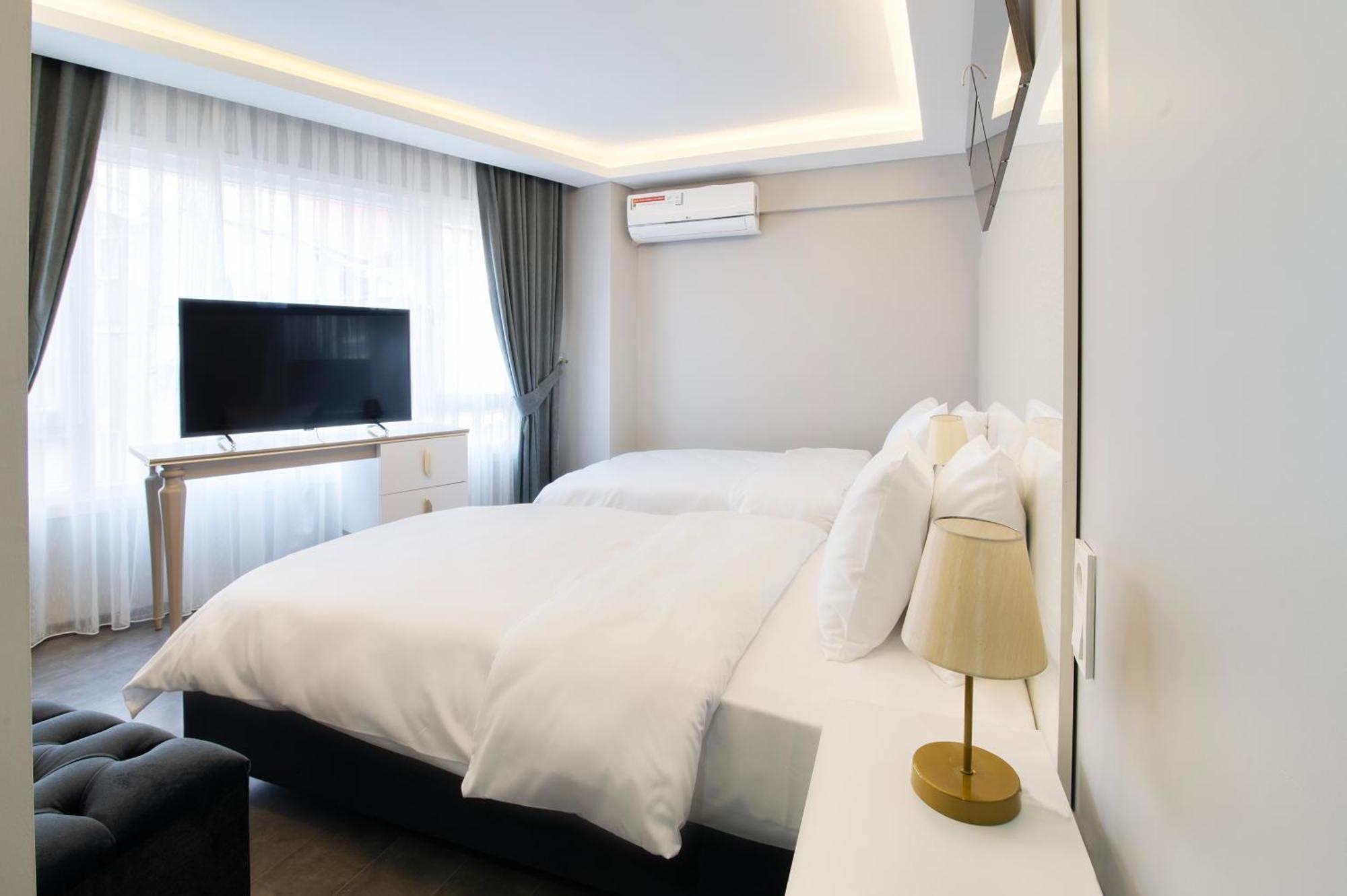 Via Ciragan Hotel Istanbul Exterior photo