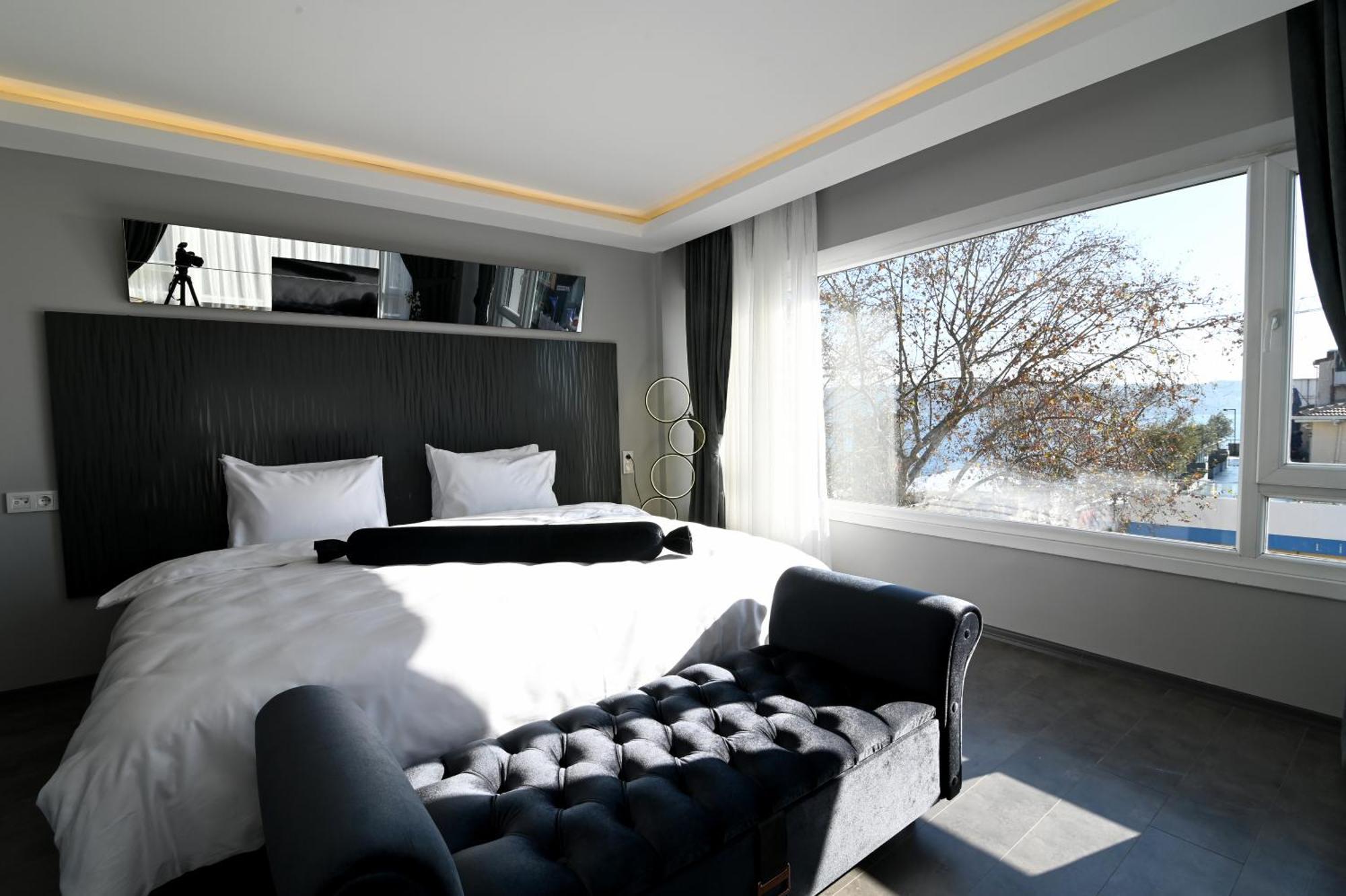 Via Ciragan Hotel Istanbul Exterior photo